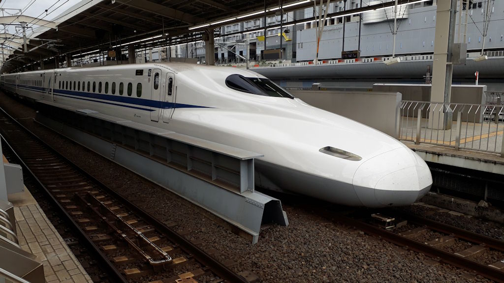 ICETreff Japan Shinkansen N700